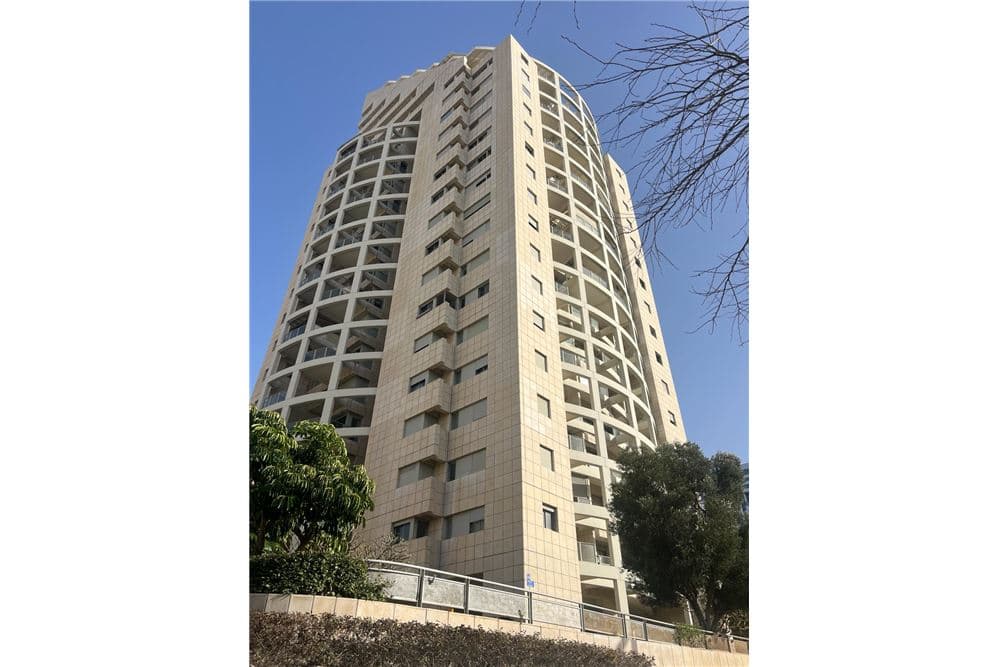 פנטהאוז יוקרתי למכירה בפרויקט סביוני אביב! — 6