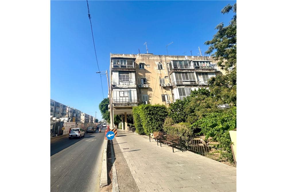 למכירה דירה מעולה להשקעה ומגורים! — 6