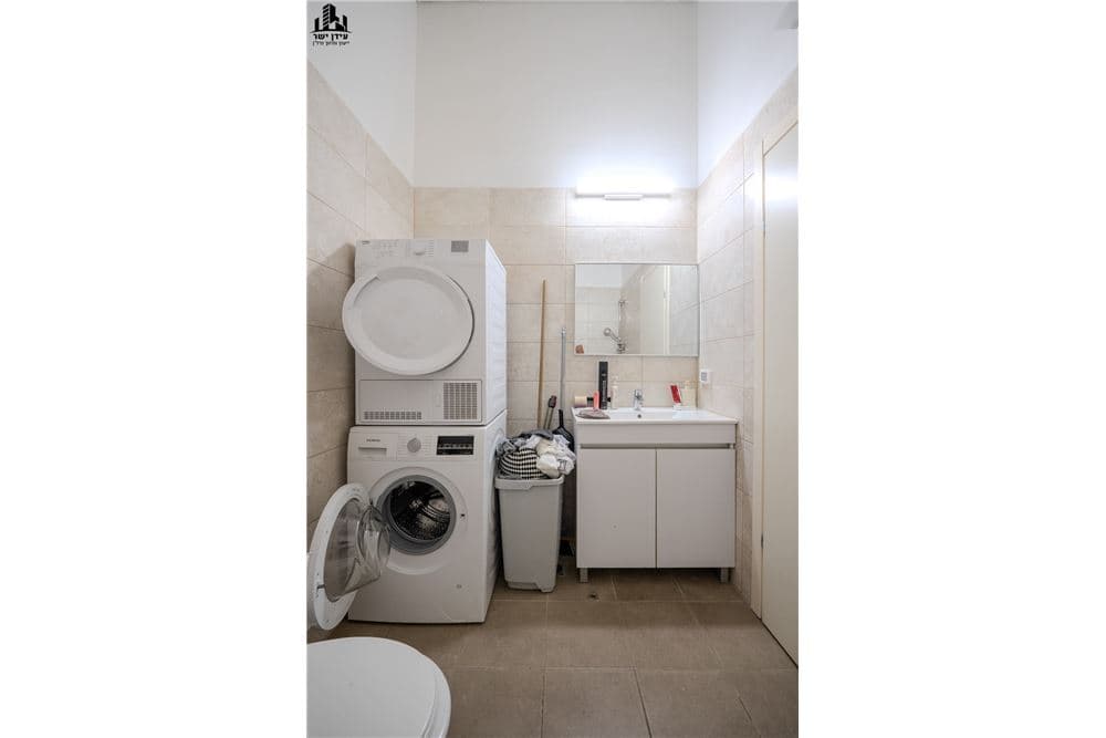 דירת גן נדירה עם חצר ענקית במיקום הכי מבוקש בעיר! — 6