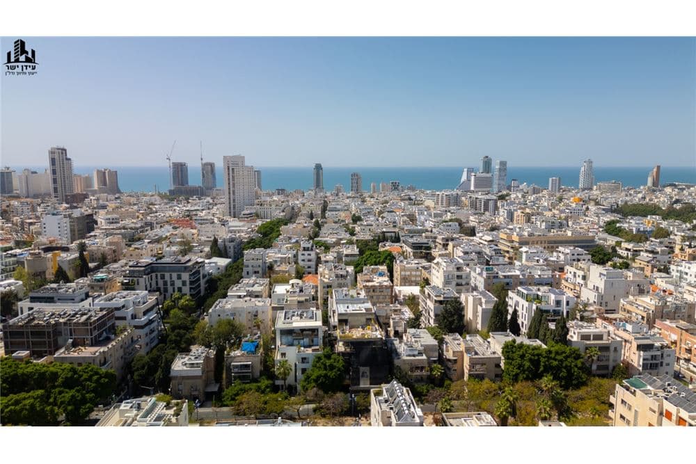 דירת גן נדירה עם חצר ענקית במיקום הכי מבוקש בעיר! — 13