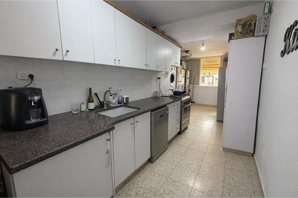 דירת 4 חדרים בעיצומו של תמ"א 38/1! — 2