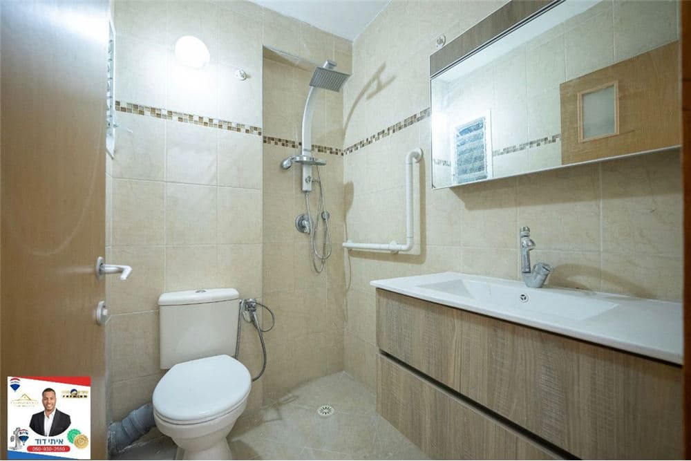 דירה מרווחת בפרויקט התחדשות לפינוי בינוי עתידי! — 5