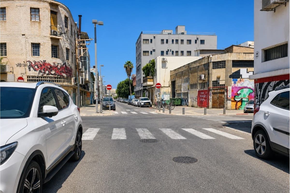 להשכרה חלל מסחרי במיקום מעולה! — 3