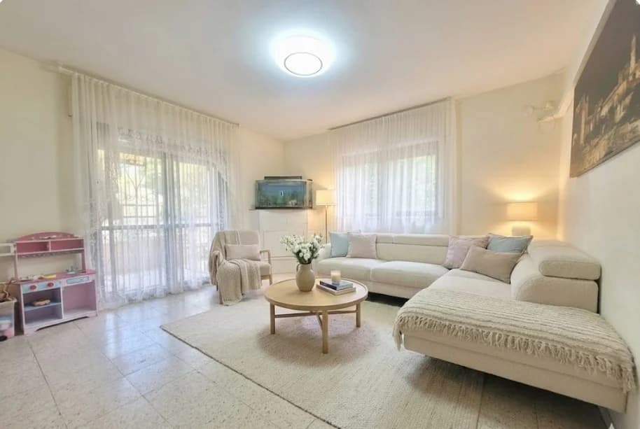 4-room apartment, 91 sqm in Baka — 5