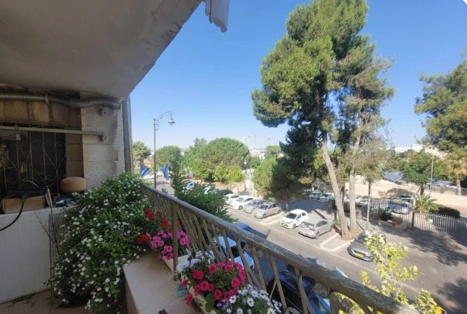 Квартира 4 комнаты, 91 м² в Баке