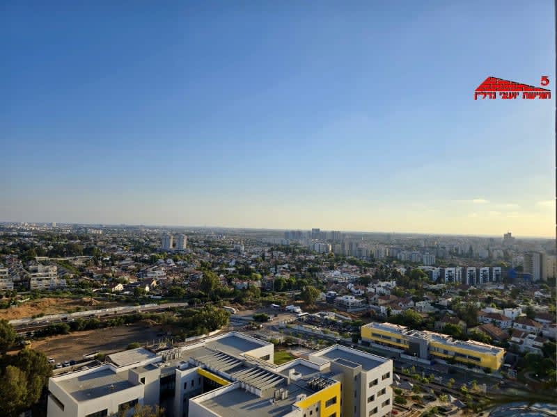 פנטהאוז 5 חדרים, 160 מ"ר בנרקיסים, ראשון לציון