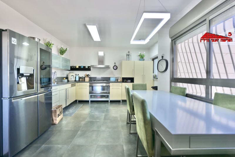 דירה 4 חדרים, 105 מ"ר בפרס נובל, ראשון לציון