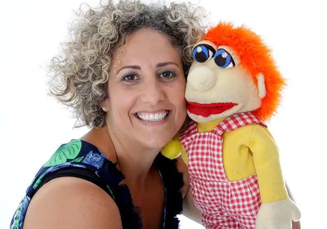 הצגה לקטנטנים מנגינה של סתיו