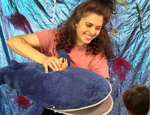סדנת תאטרון - סיפור באנגלית לגילי 2-3
