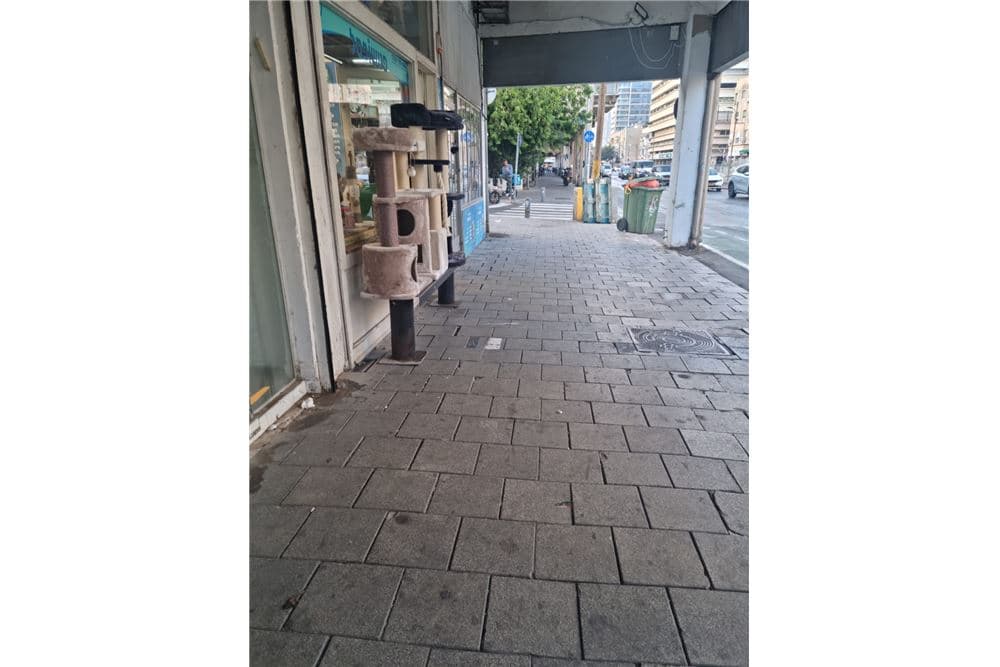להשכרה חנות רחוב במיקום מעולה!